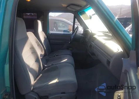 1995 Ford F250 из США, поврежденный, VIN 1FTHX25H6SKB46273